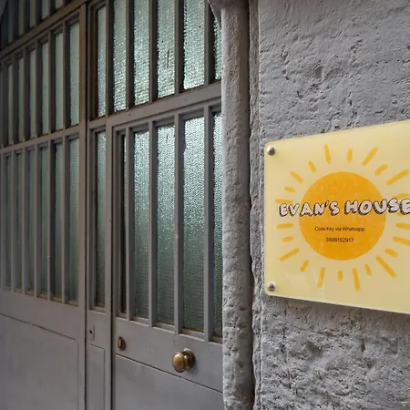 Evans Housee Appartamento *