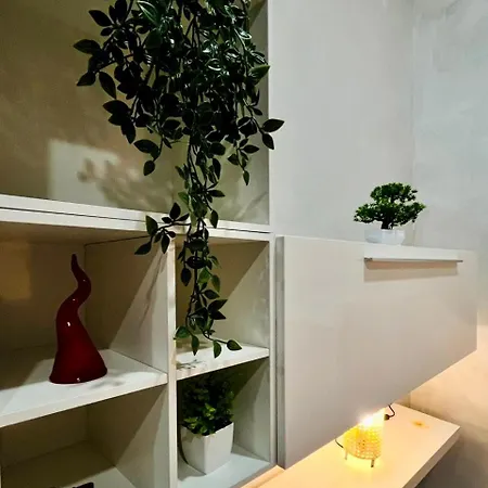 Evans Housee アパート ナポリ